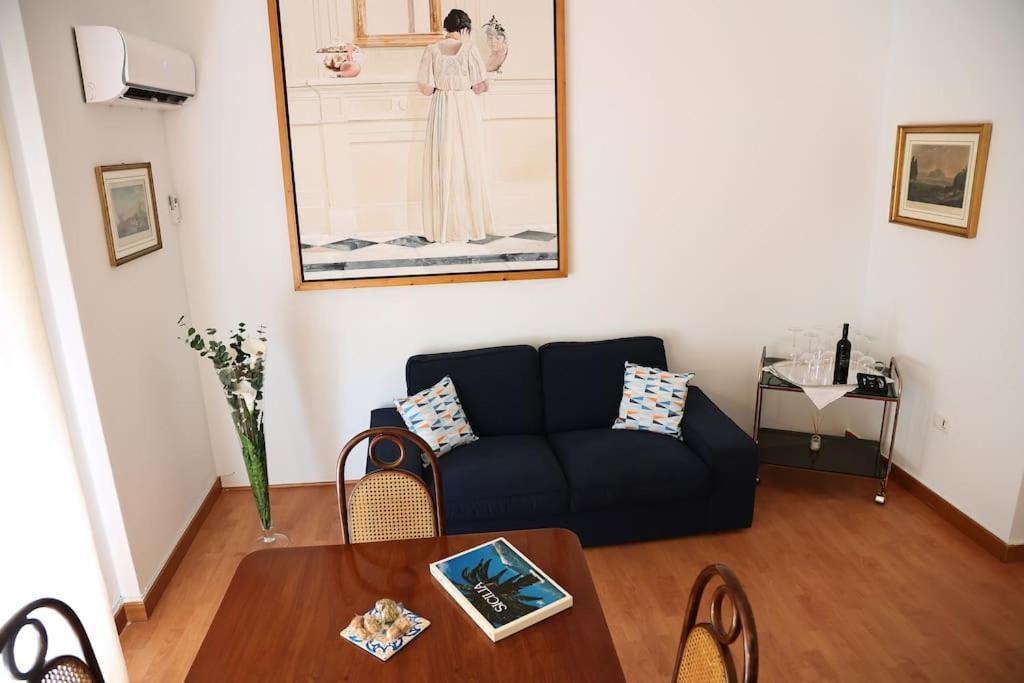 Ferienwohnung La Casa Del Maggiore, Tra Mare E Centro Palermo Exterior foto
